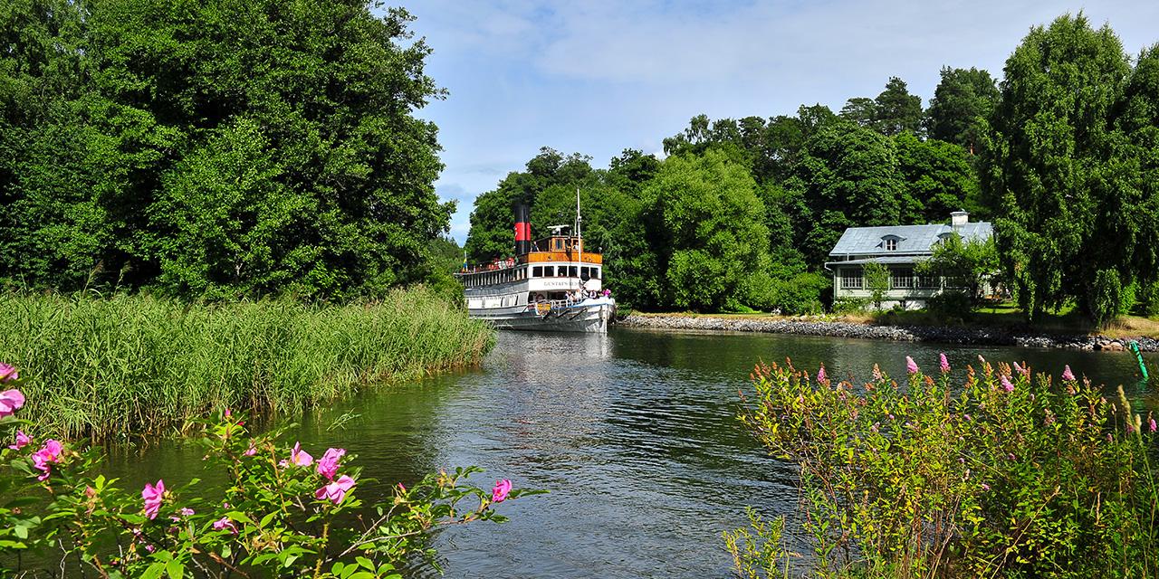 ストックホルム：グスタフスベリへの大運河ツアー | GetYourGuide
